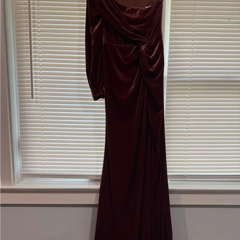 Revelry One-Shoulder Rust Dress - Picture 6 of 7